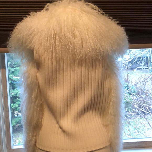 NWT Michael Kors Mongolian fur vest - Picture 2 of 5